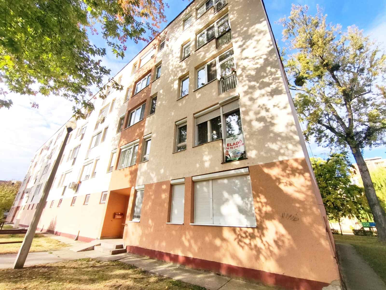 Lakás