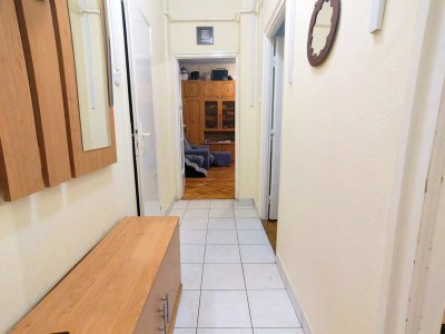 Lakás