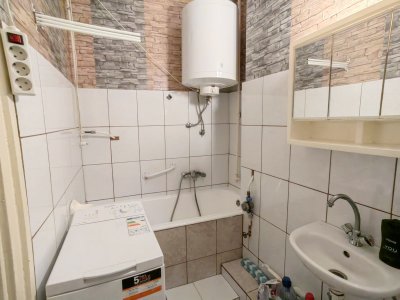 Lakás