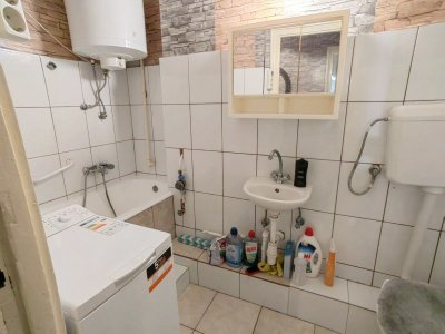 Lakás