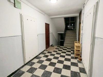 Lakás