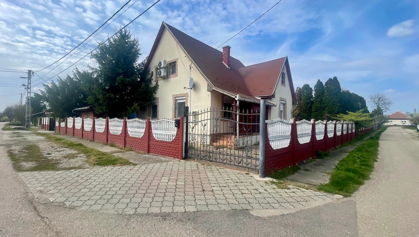 Ház