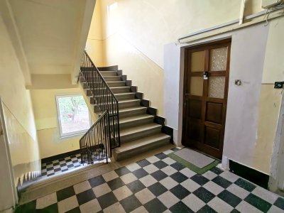 Lakás