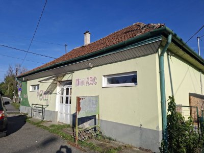 Lakás