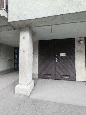 Önálló garázs