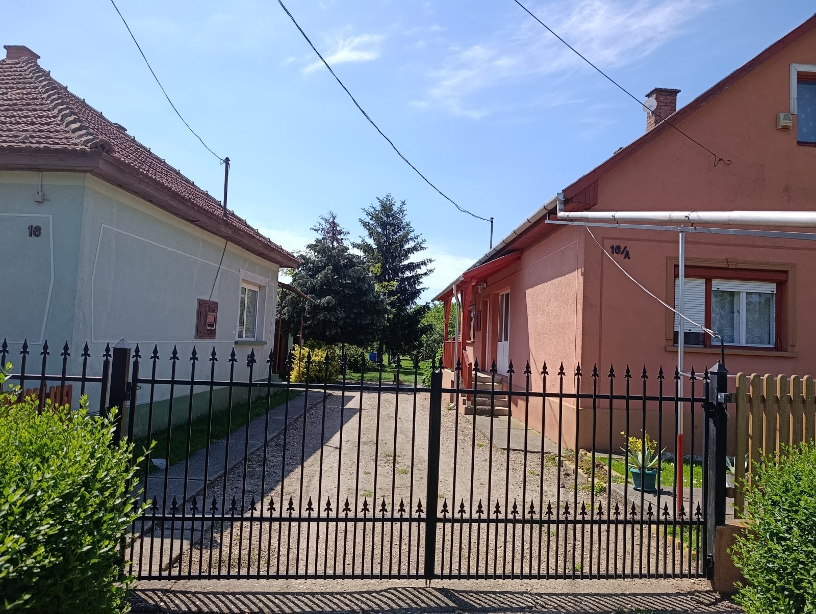 Ház